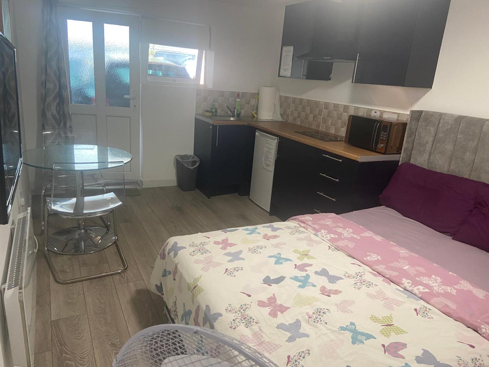 Brand New Studio Apartment With Beautiful Kitchen-Close To Liverpool City Centre Ngoại thất bức ảnh
